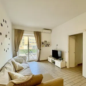 Appartamento Domus Laterani By Jfm - Comfortable Big Terrace Colosseo, Roma